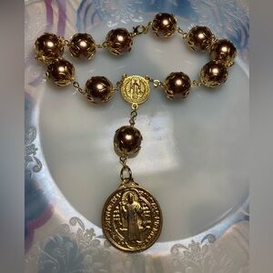 NWOT FANCY GOLD BEAD ROSERIE BRACELET - Jesus & Saint Medallions - Catholic